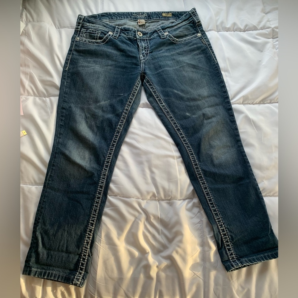 Silver distressed AIKO custom capris. Size 34